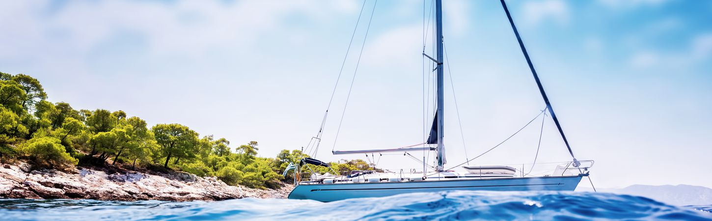 Renting a sailboat, what are the requirements?
